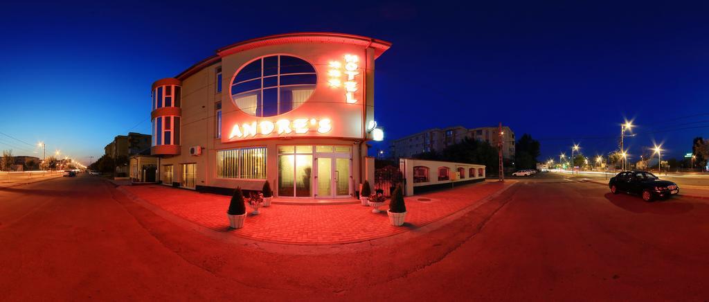 Hotel Andre'S كرايوفا المظهر الخارجي الصورة